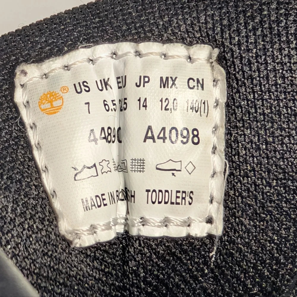 🖤 Timberland Black Leather Toddler Boots (Size 7)‎